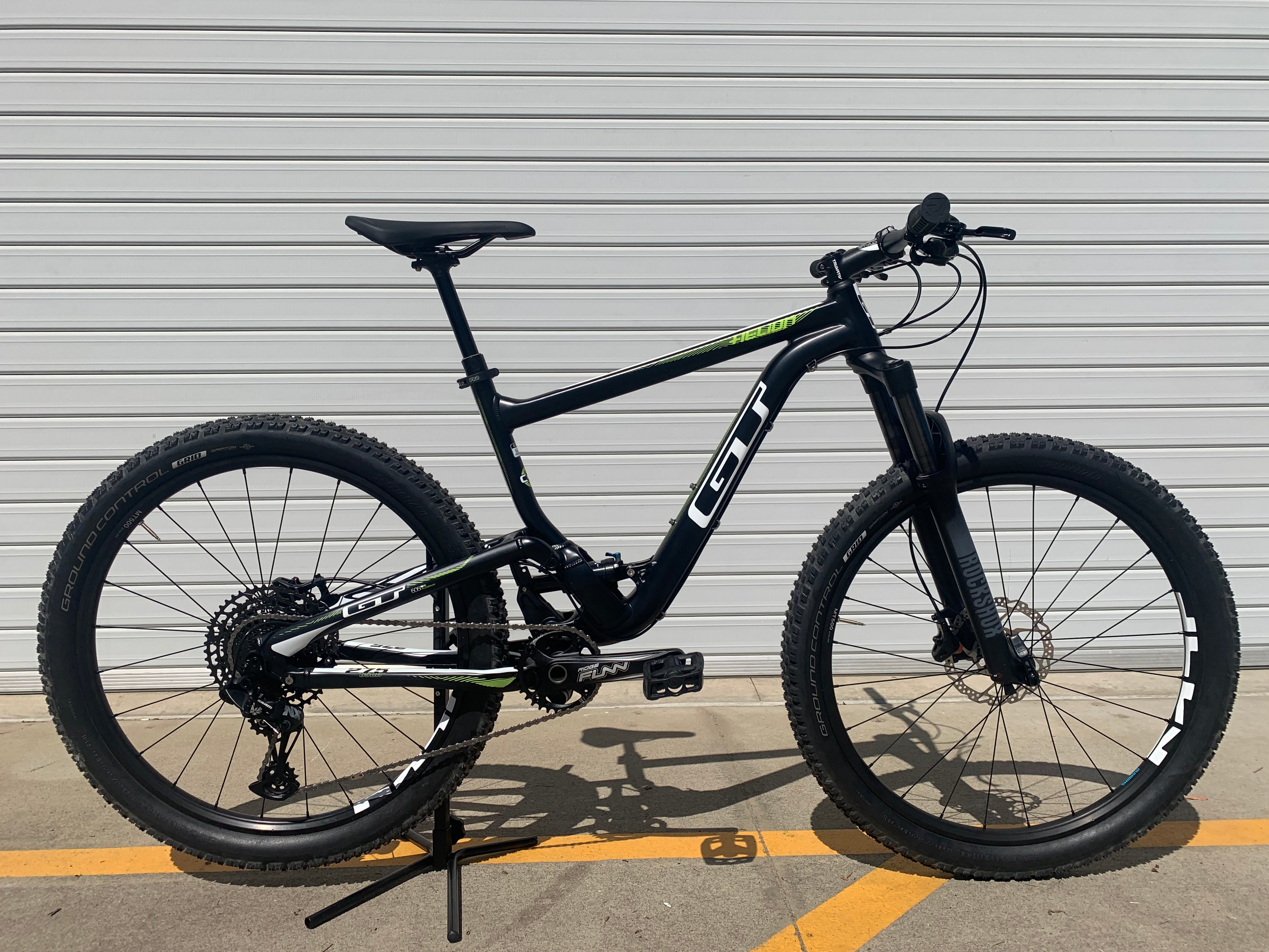 Gt frame 27.5 price sale