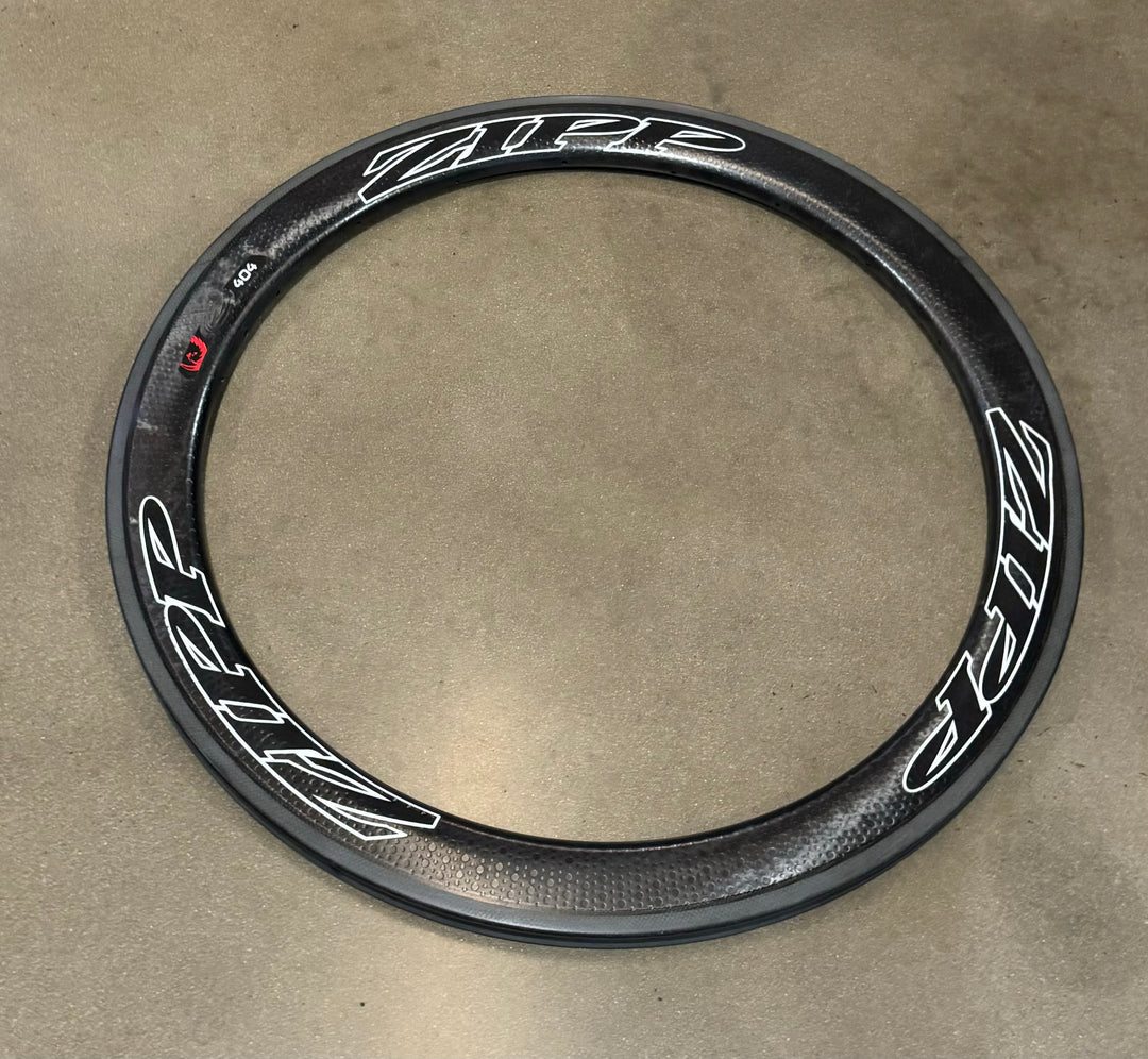 ZIPP RIM 404 TU 20H ASYM BLK - Mackay Cycles - [product_SKU] - ES