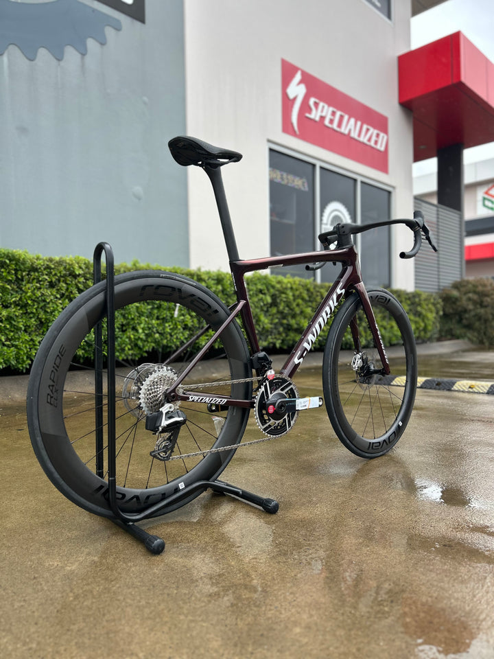 S-Works Tarmac SL8 - SRAM Red - Gloss Solidity / Red To Black Pearl / Metallic White Silver